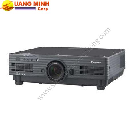 Máy chiếu Panasonic PT D5000E